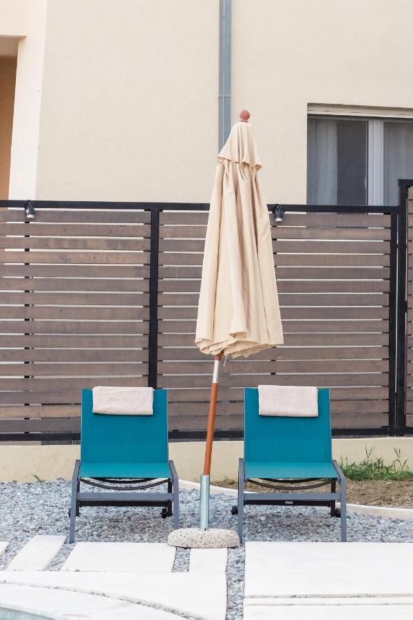Apartments Kan ウルツィニ エクステリア 写真